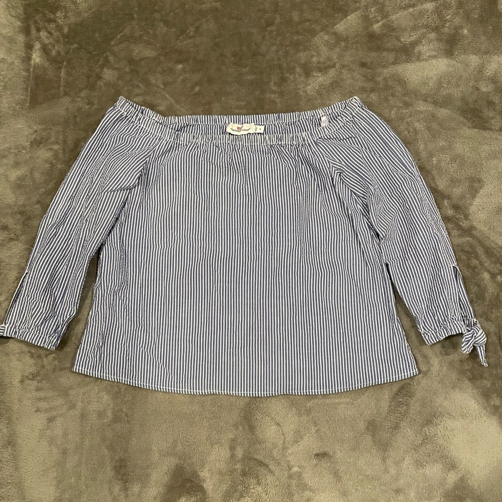 Vineyard Vines Seersucker off the shoulder top